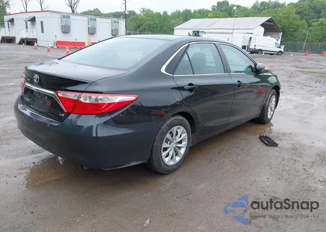 2017 Toyota Camry Le z USA, uszkodzony, nr VIN 4T1BF1FKXHU297090